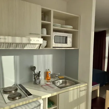 Apartment Dans Hoteliere *